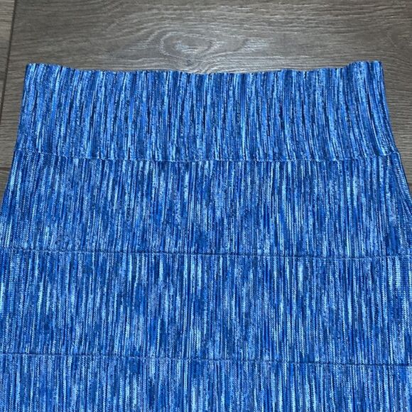 BCBGMaxAzria High Rise Blue Space Dyed Stretch‎ Bandage Pencil Skirt Size Small - Picture 3 of 7